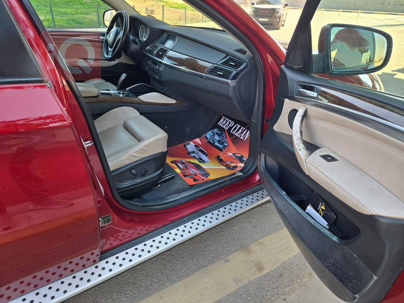 بی ئێم دەبڵیو X6